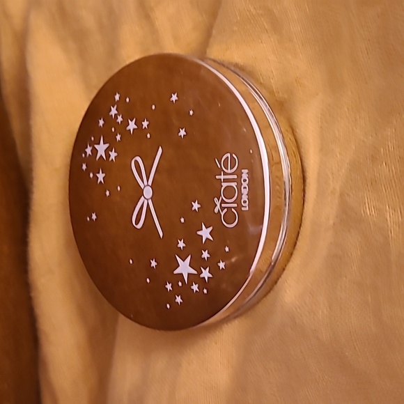 Ciaté London Marbled Light Illuminating Blush - Picture 1 of 3